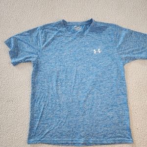 Large Under Armour Short Sleave T-Shirt